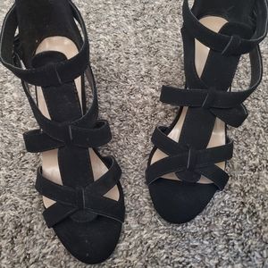 Black wedge sandals